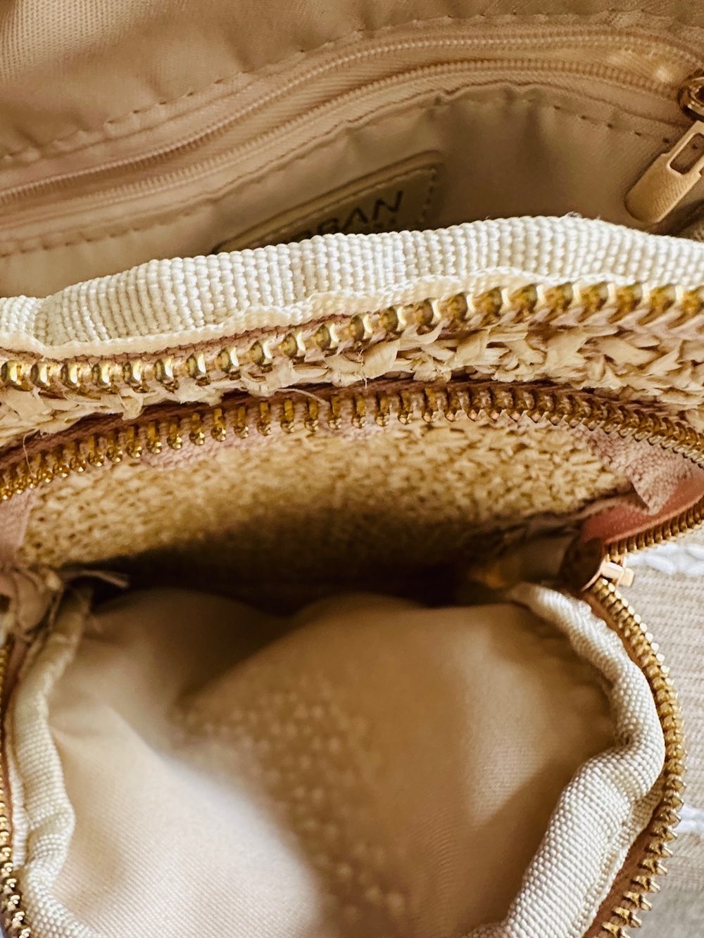 Urban Expressions Woven Crossbody Bag in Beige - Picture 3 of 10